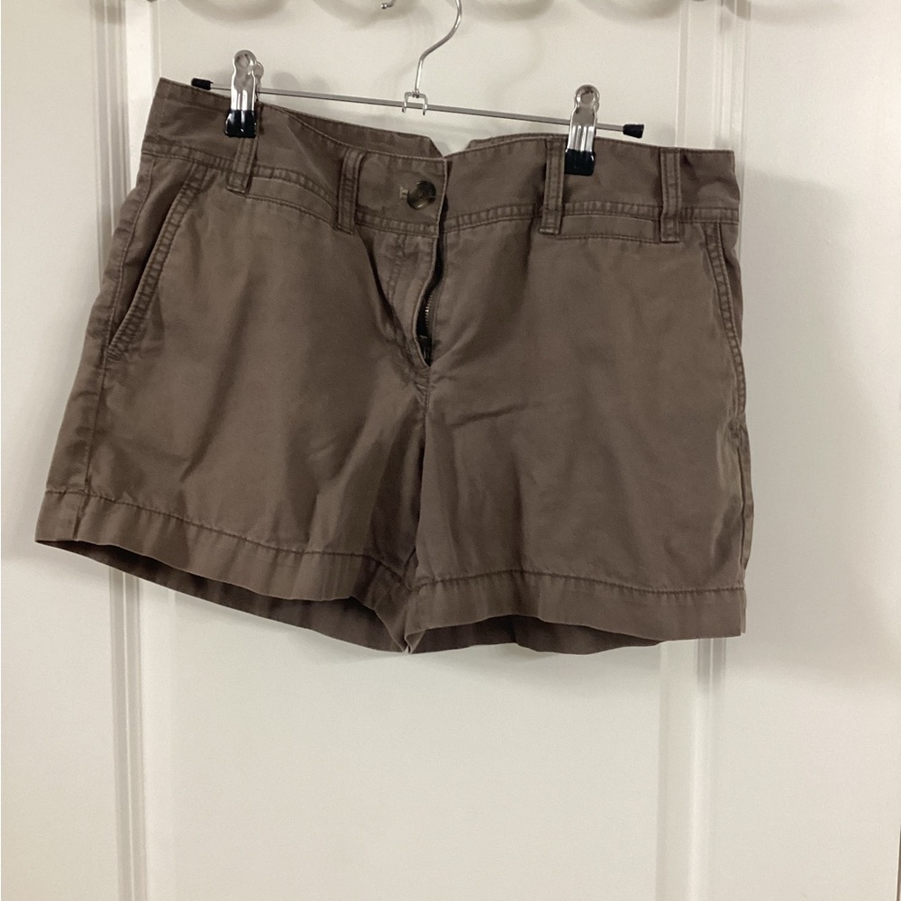 Women's Tan Shorts 4” Inseam